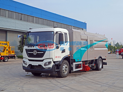 东风天锦CL5182TXSBEV型纯电动洗扫车